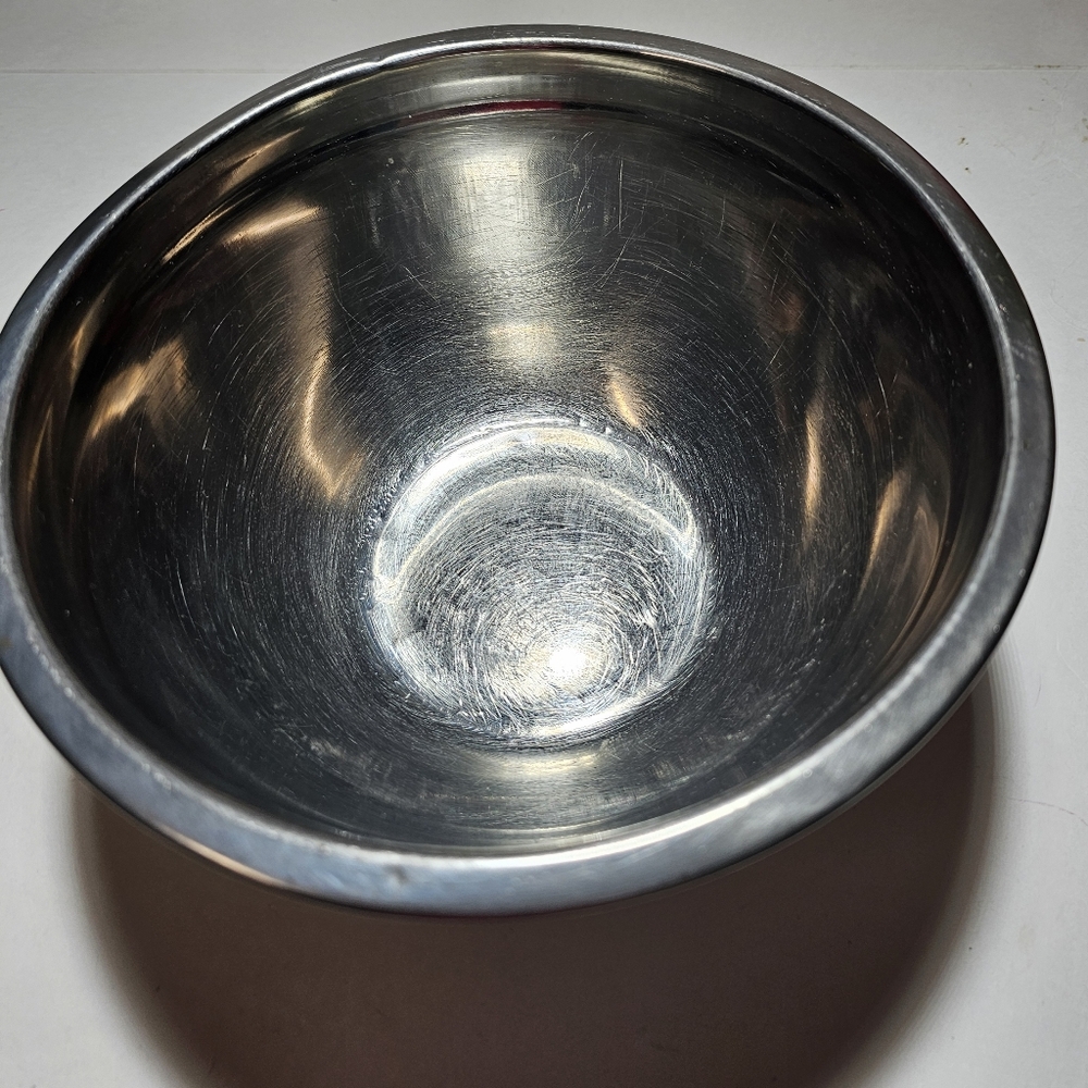 Stainless Steel Mixing Bowl - 8 Qt.